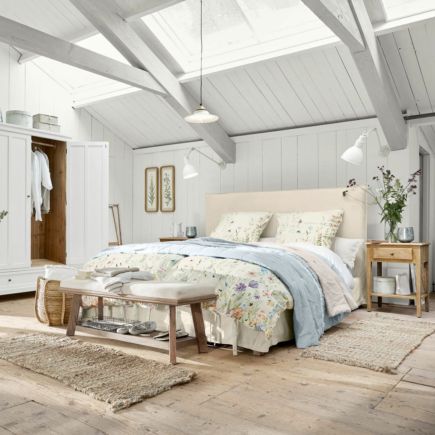 Cama Hawkington